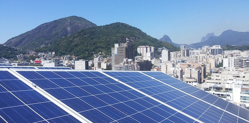 Новое законодательство Бразилии для стимулирования инвестиций в распределенную солнечную энергию
